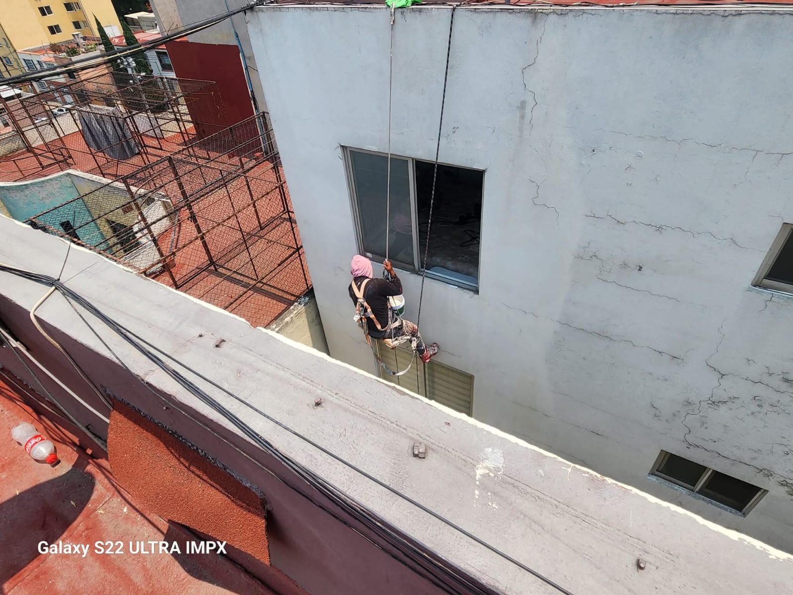 Mantenimiento en alturas de fachadas y estructuras